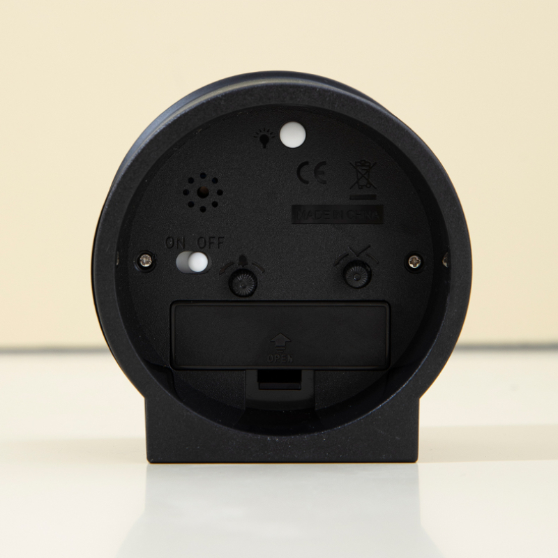 4-inch Simple Nightlight Alarm - Desk Setup Simple 评论和价格