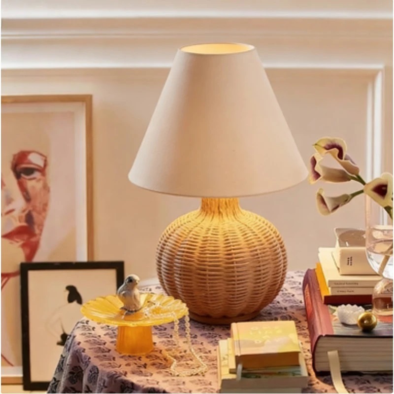 Wabi-sabi Vintage Rattan Table - Desk Setup Japan 评论和价格